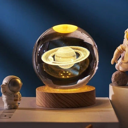 🎁3D Planeet Kristallen Bol – Fascinerend Licht & Decoratief Meesterwerk | Perfect voor Huis & Kantoor
