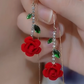 🌹✨💎 PROMO -50%! Rode Roos Threader Oorbellen met Kristallen Steel – Micro-Inleg & Romantisch Ontwerp (Goud met Groen)